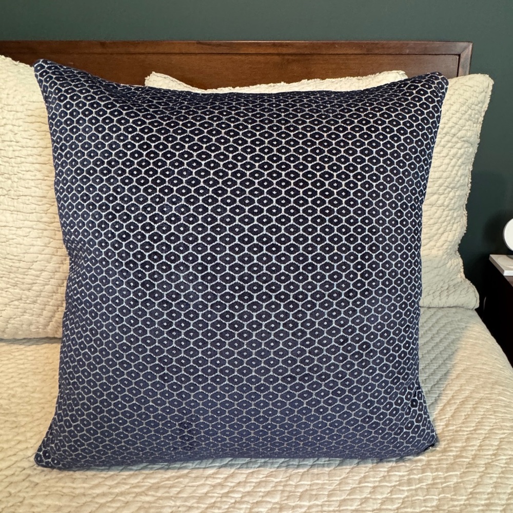 West Elm NWOT Midnight Blue Patterned Pillow Cover